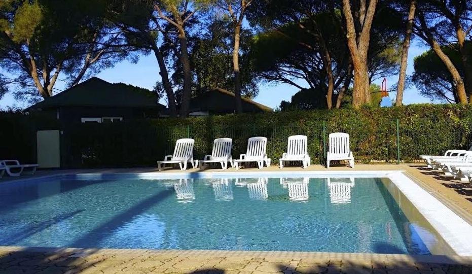 Charmant 2 Pieces Au Coeur Des Golfs De Saint Raphael Kültér fotó